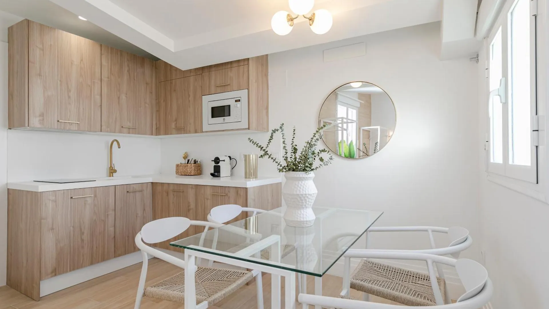 Isg Apartments Faustino 45-3 Seville